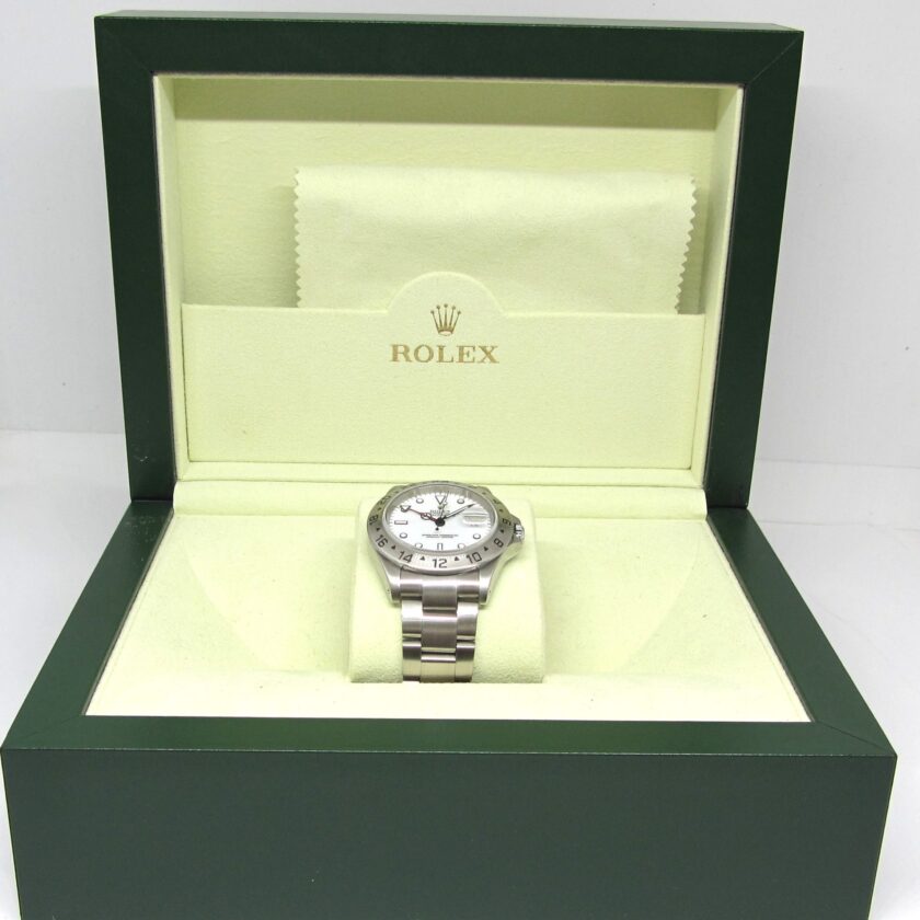 Rolex Explorer II 16570 Porcelana Dial - Image 4