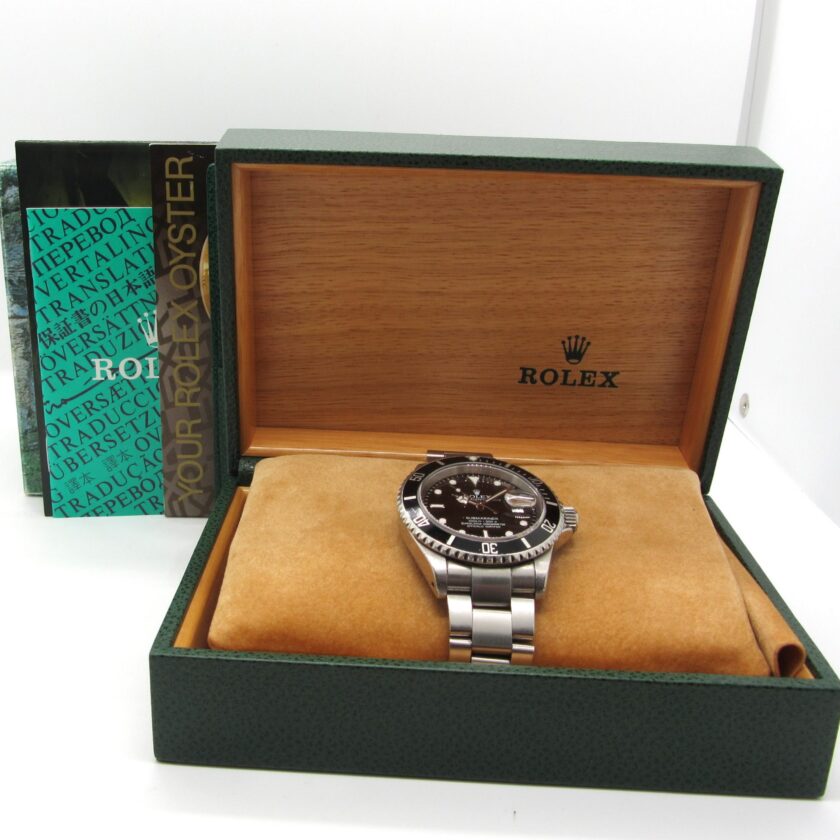 Rolex Submariner Date 16610 2000 - Image 4
