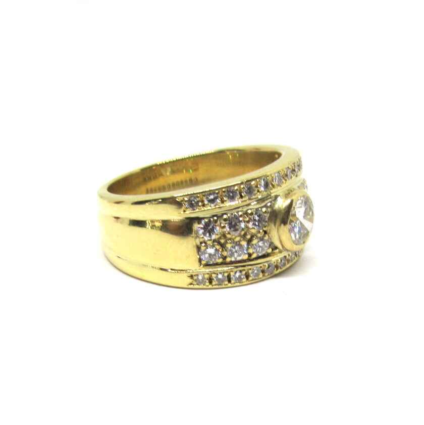 Sortija Oro Amarillo y Diamantes - Image 3