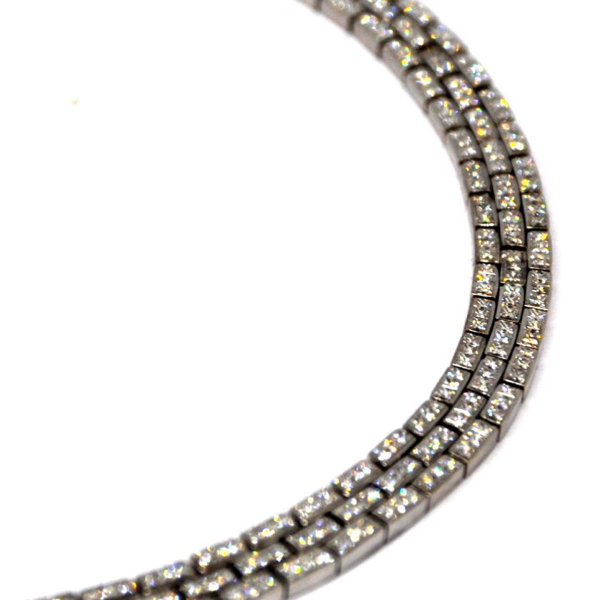 Collar de oro blanco de 18 quilates con frontal de pavé de diamantes - Image 8