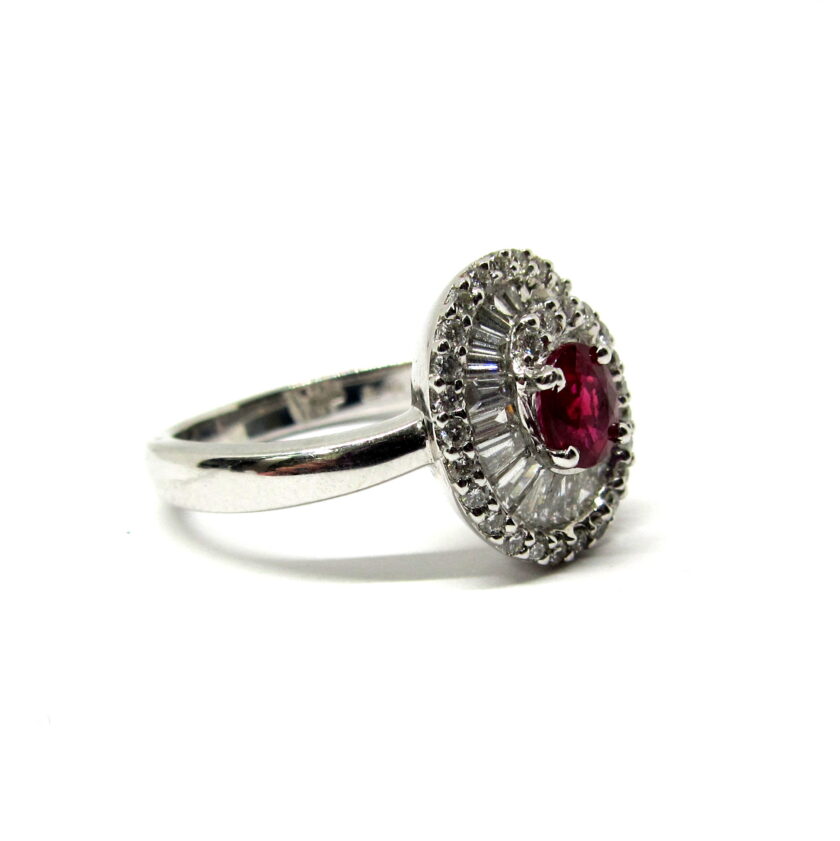Sortija rubi y diamantes - Image 3