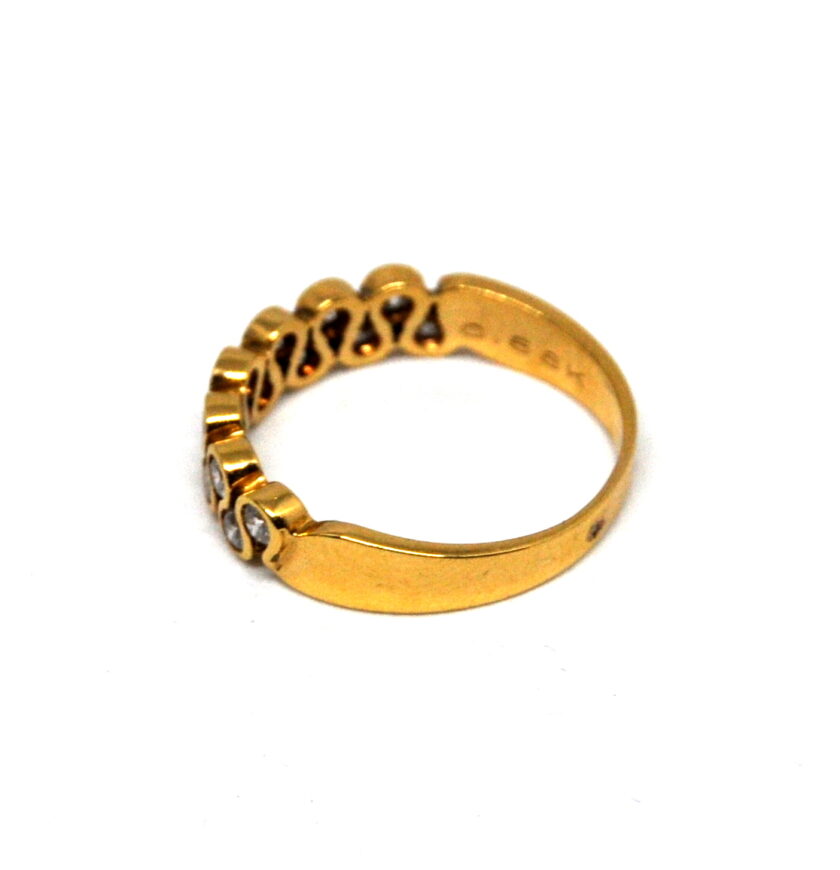 Sortija de Oro con Tira de Diamantes - Image 3
