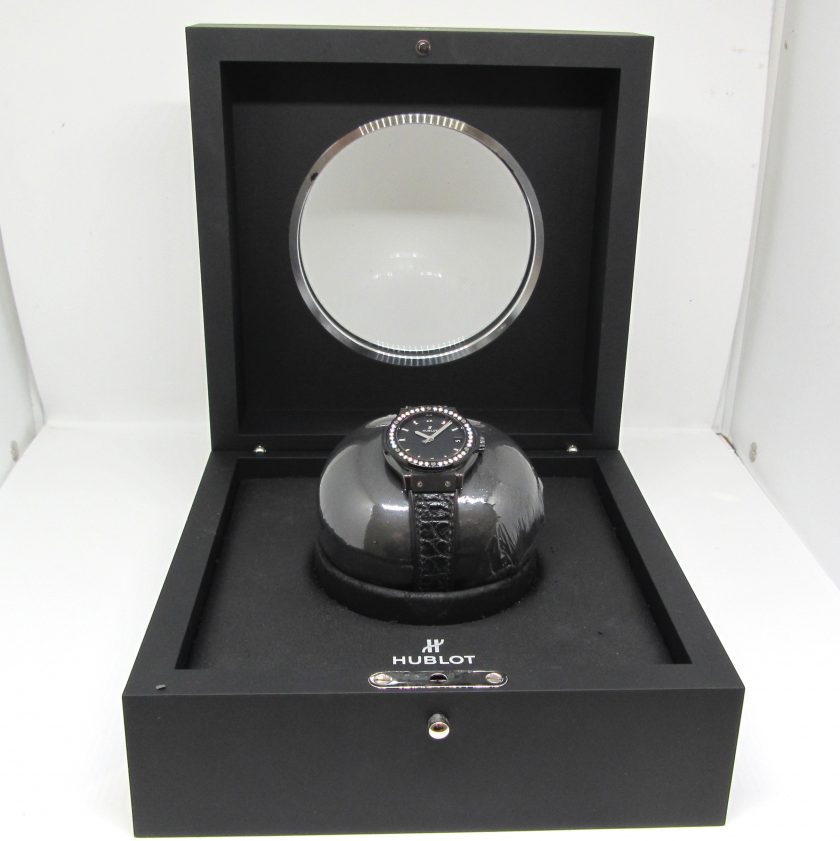 Hublot Classic Fusion Quartz - Image 4