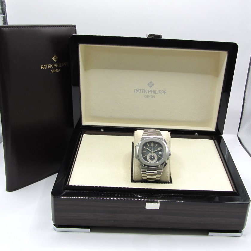 Patek Philippe Nautilus - Image 4