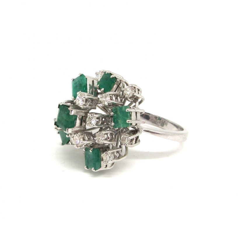 Sortija Esmeralda y diamantes - Image 2