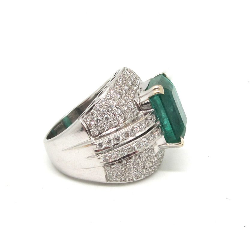Sortija Esmeralda y Diamantes - Image 3