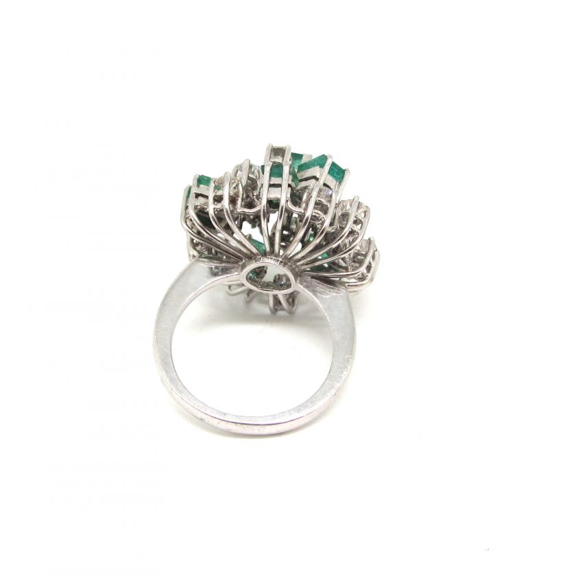 Sortija Esmeralda y diamantes - Image 3
