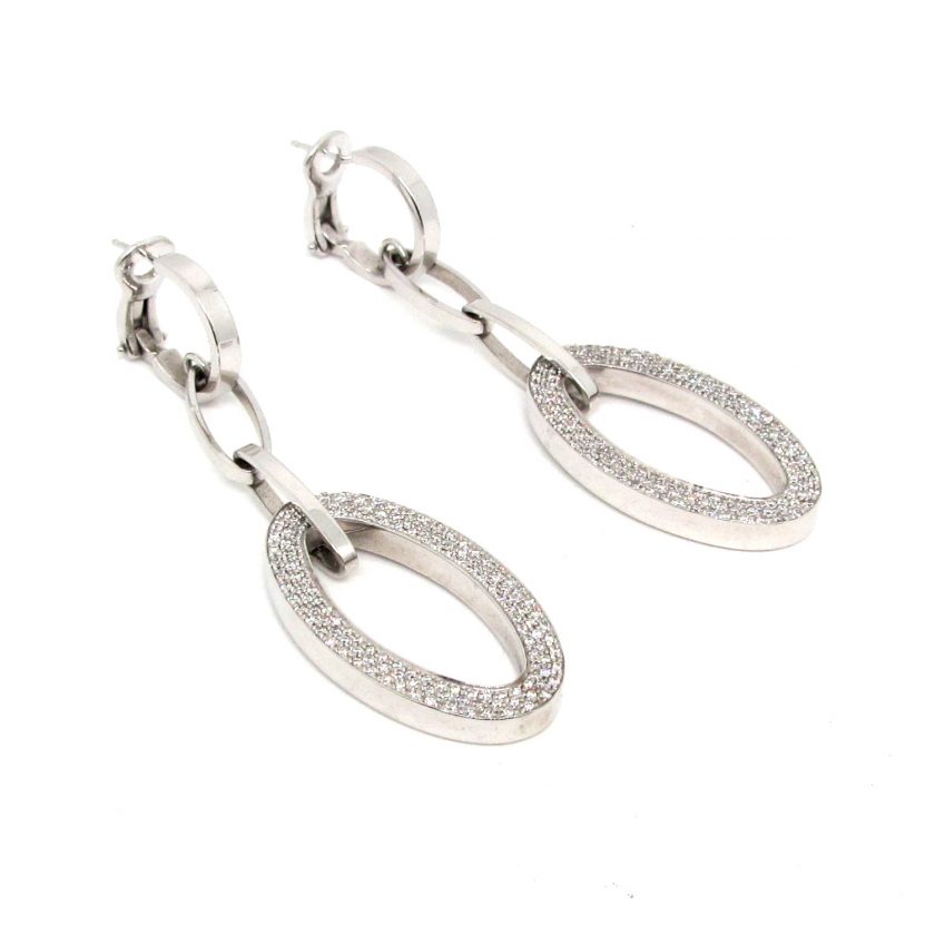 Pendientes Pesavento