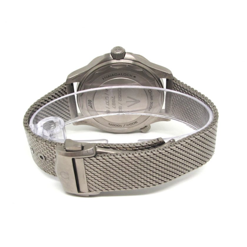 Omega Seamaster Diver 007 - Image 3