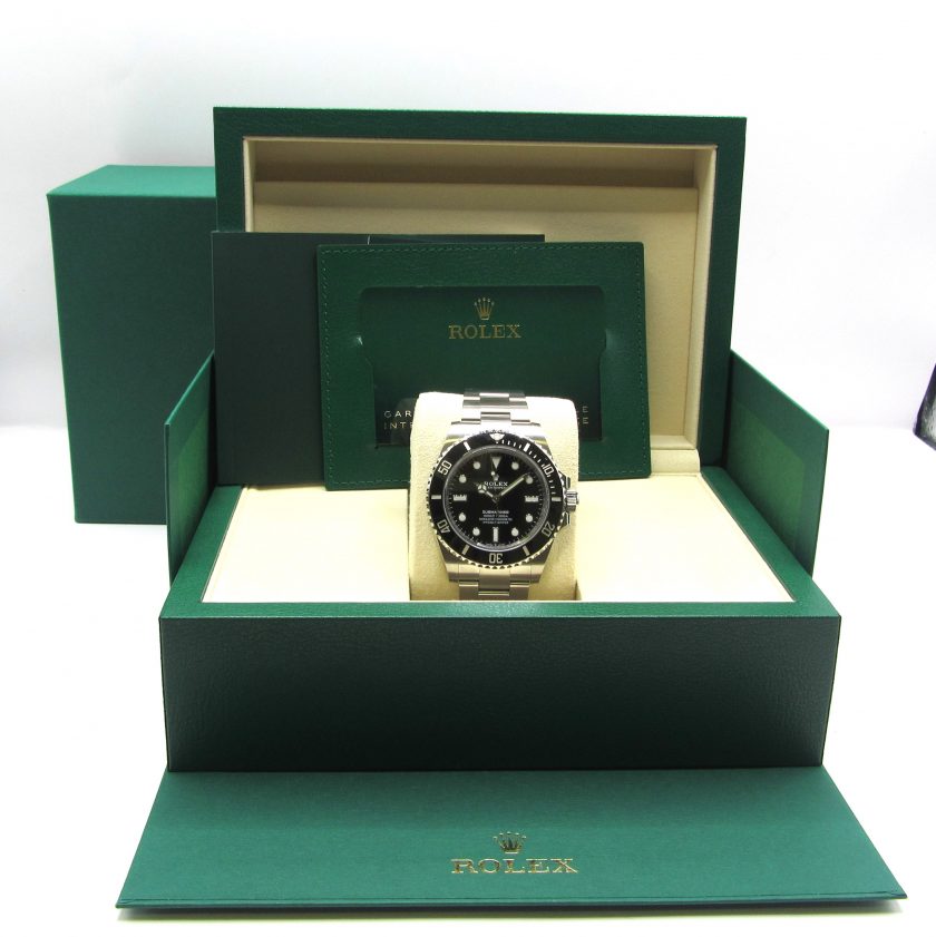 Rolex 124060 Submariner (No Date) NEW 2025 - Image 4