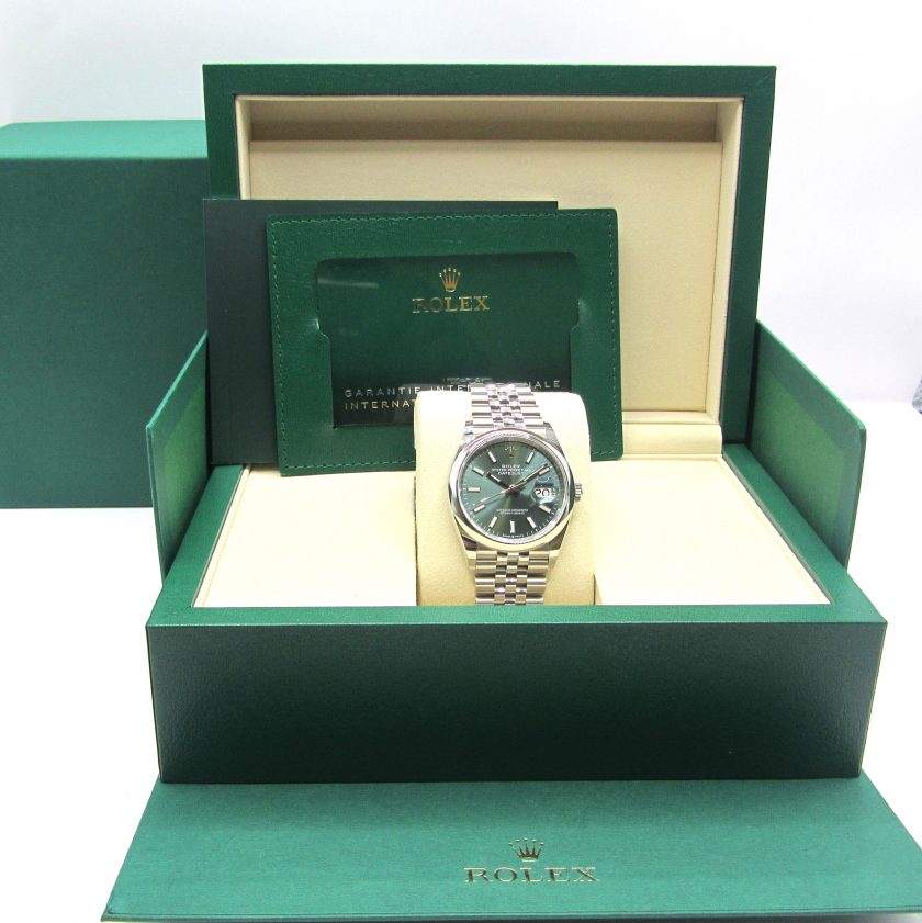 Rolex 126200 Datejust 36 NEW 2025 - Image 4