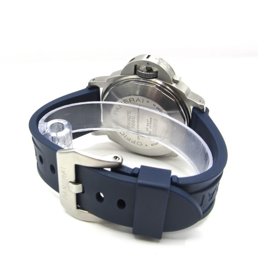 Panerai Luminor Submersible - Image 3