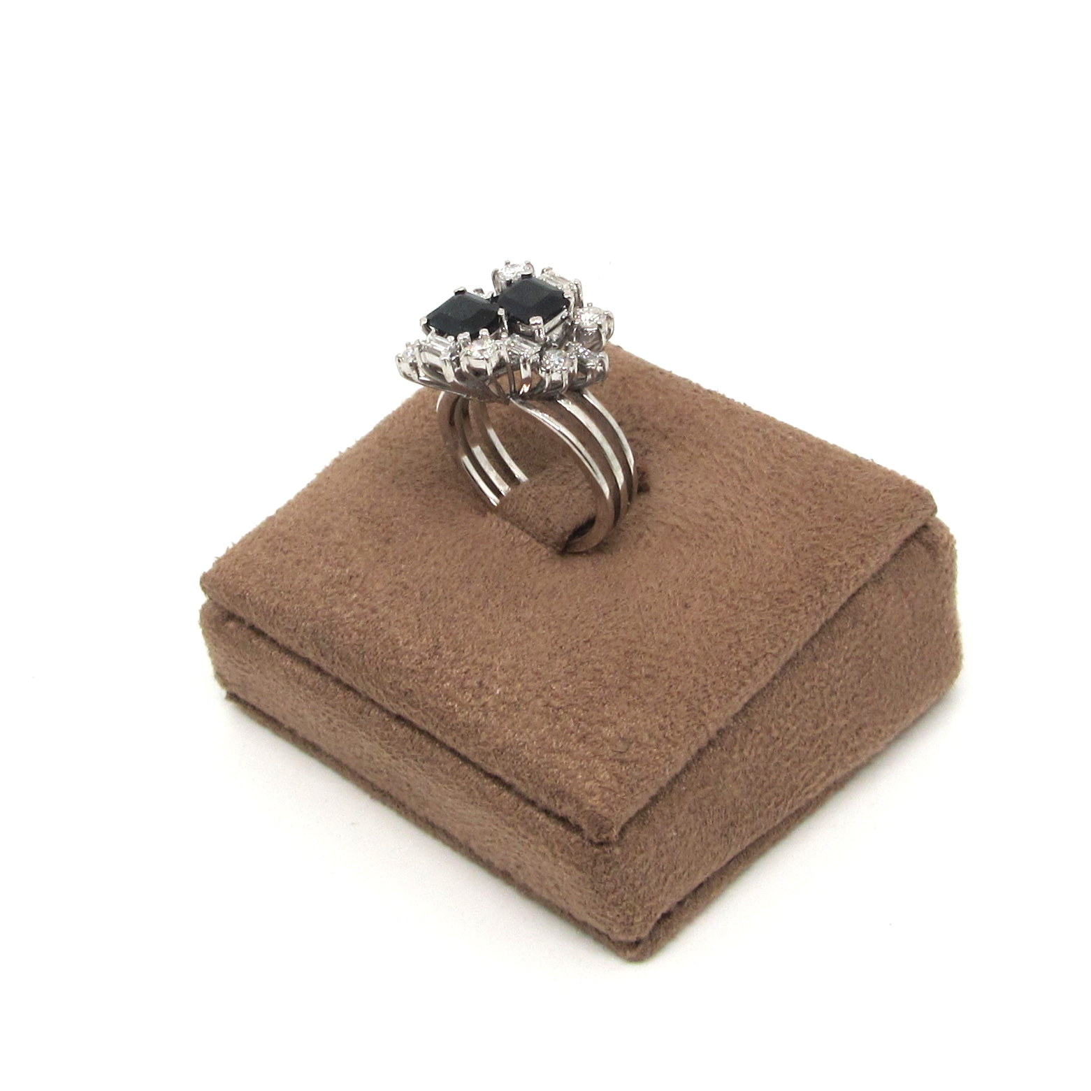 Sortija Zafiros y brillantes - Image 4