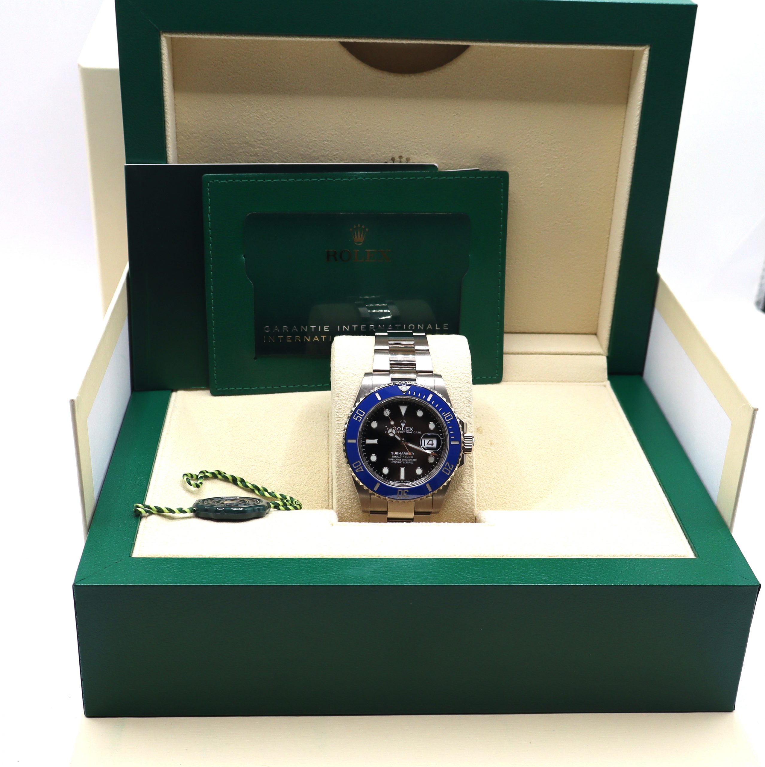 Rolex 126619LB Submariner Date - Image 5